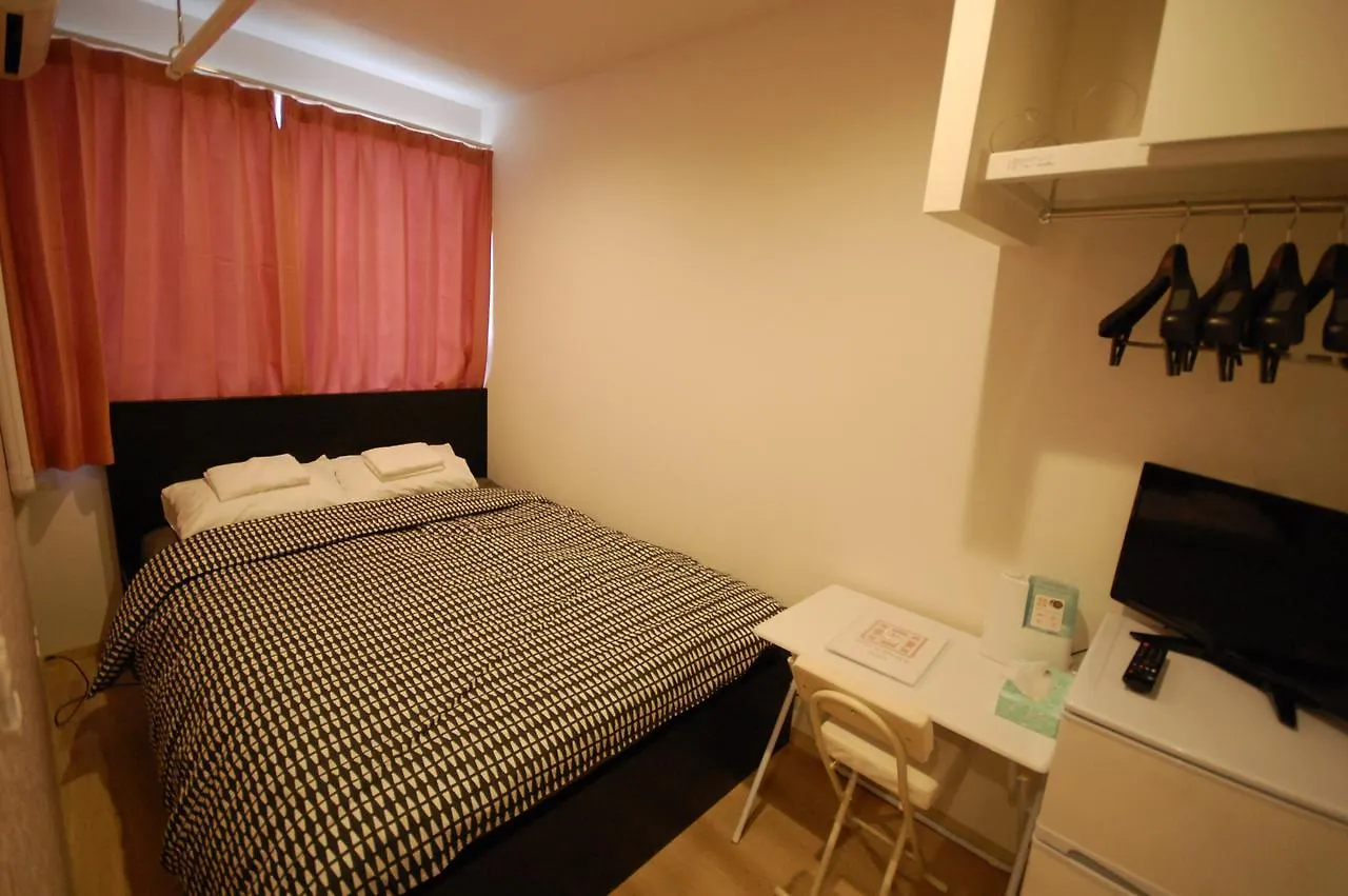 Hiromas Inn Chitose-Karasuyama Tokió 0*,